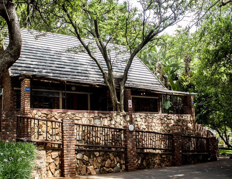 MOUNT AMANZI LODGE