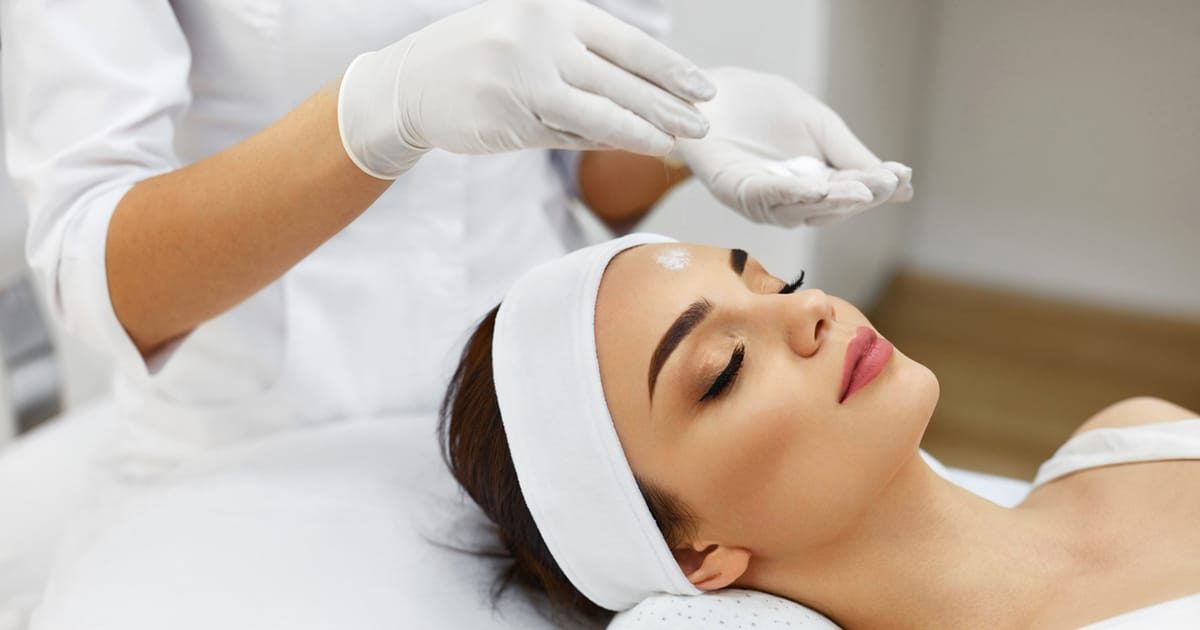 Janine's Health & Skincare Clinic CC:SUNSET BEACH