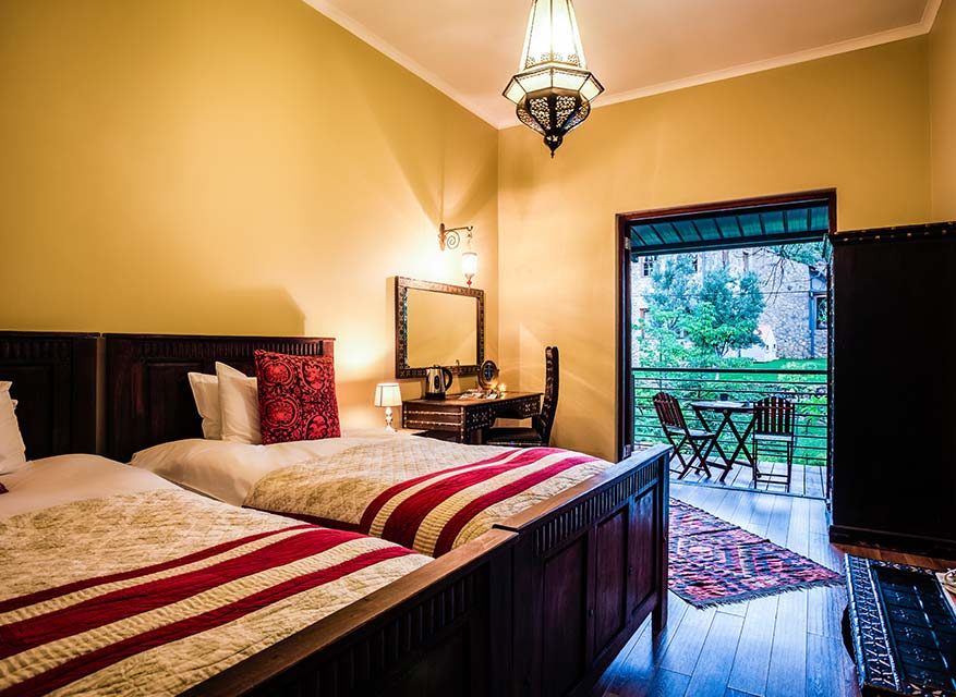 THE WILLOWS COUNTRY LODGE