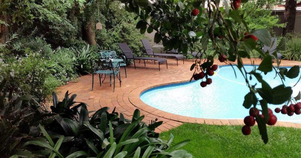 ROSEBANK LODGE GUEST HOUSE