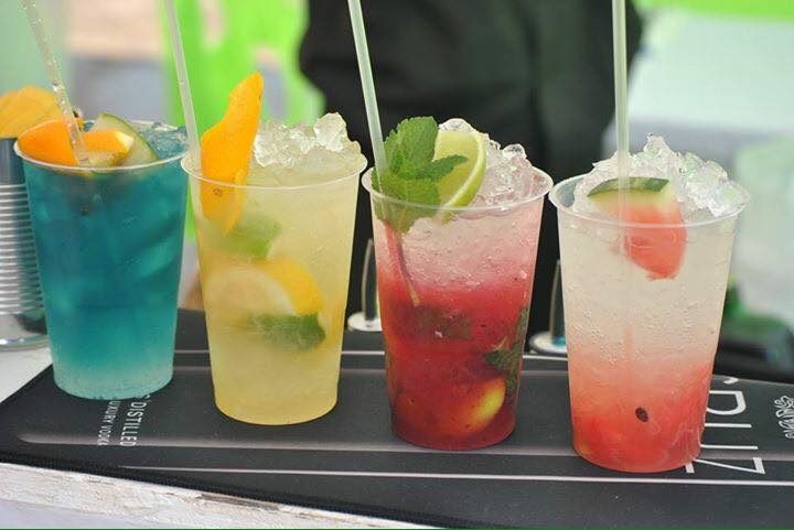 Blue wave mobile bar