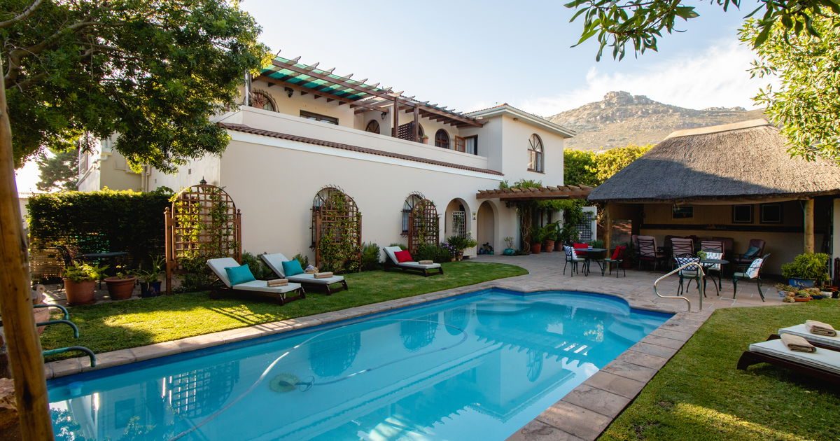 A Tuscan Villa Guest House