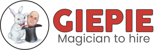 Giepie Fourie Magician