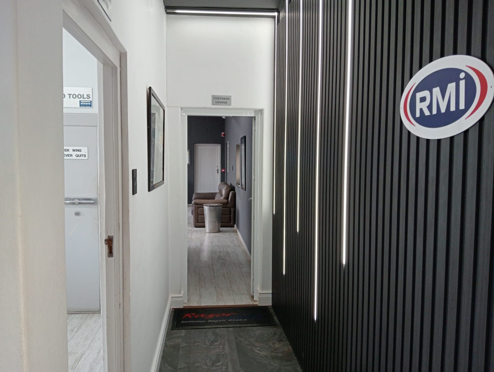 Razor Autobody